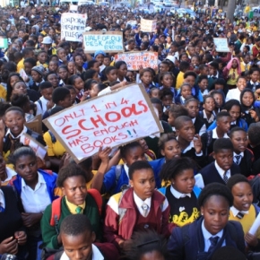 Fix our Schools, Build the Future : Lessons from South Africa